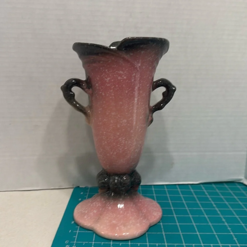 Vintage Hull Pottery Woodland W18 Gray/Pink Speckled 2 Handled Vase 10.5