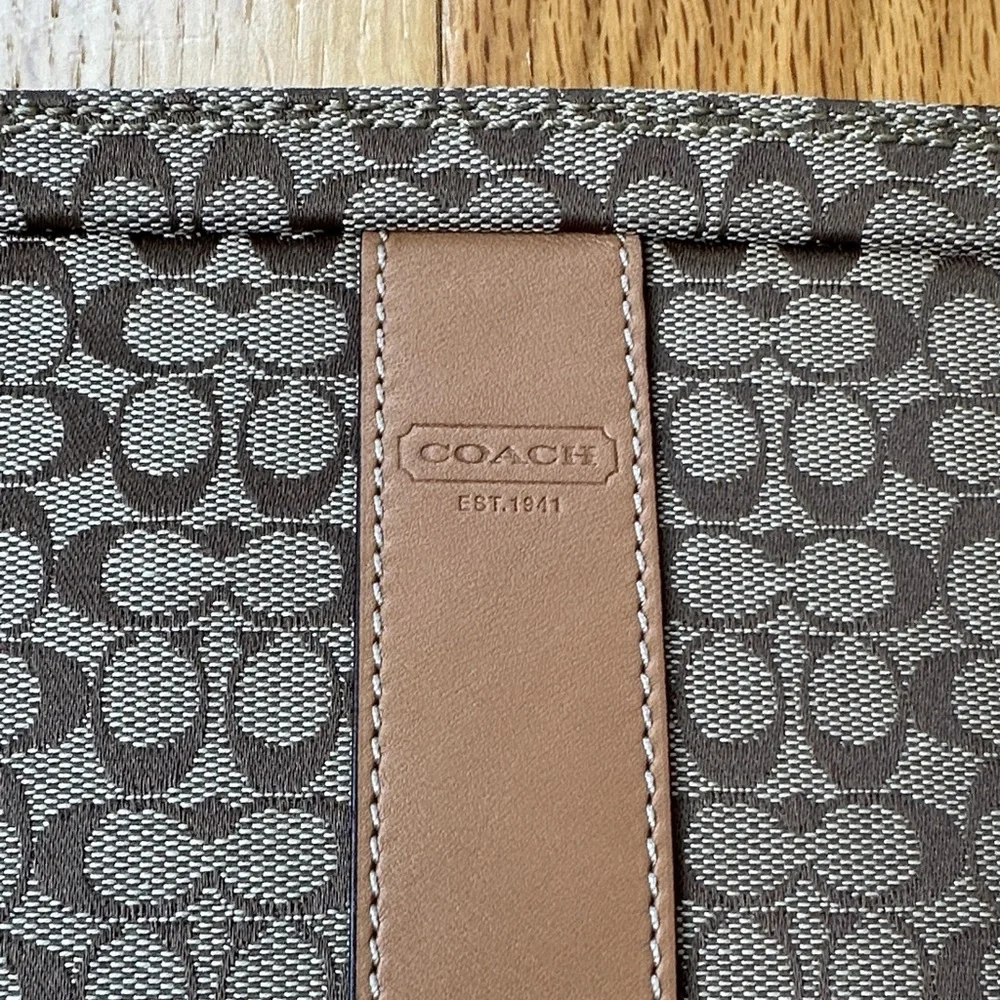 Coach stylish laptop