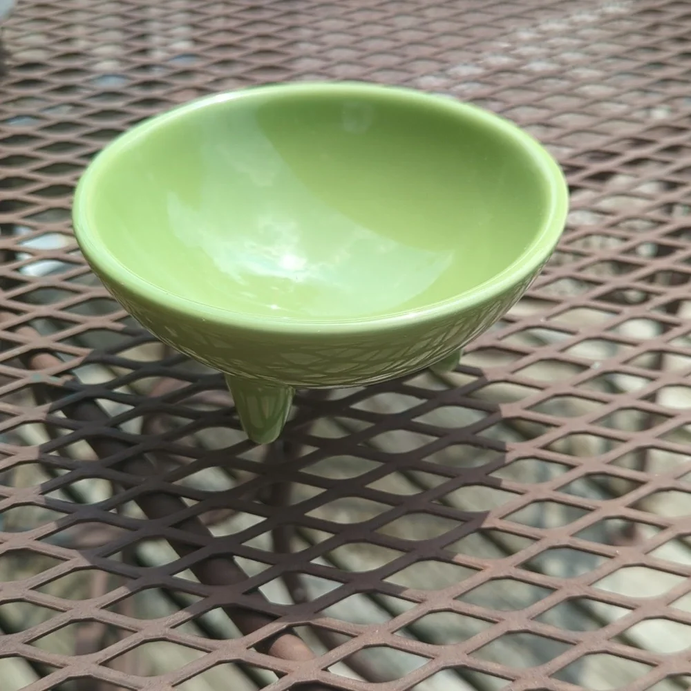 Crate&Barrel Three Footed Salsa Bowl