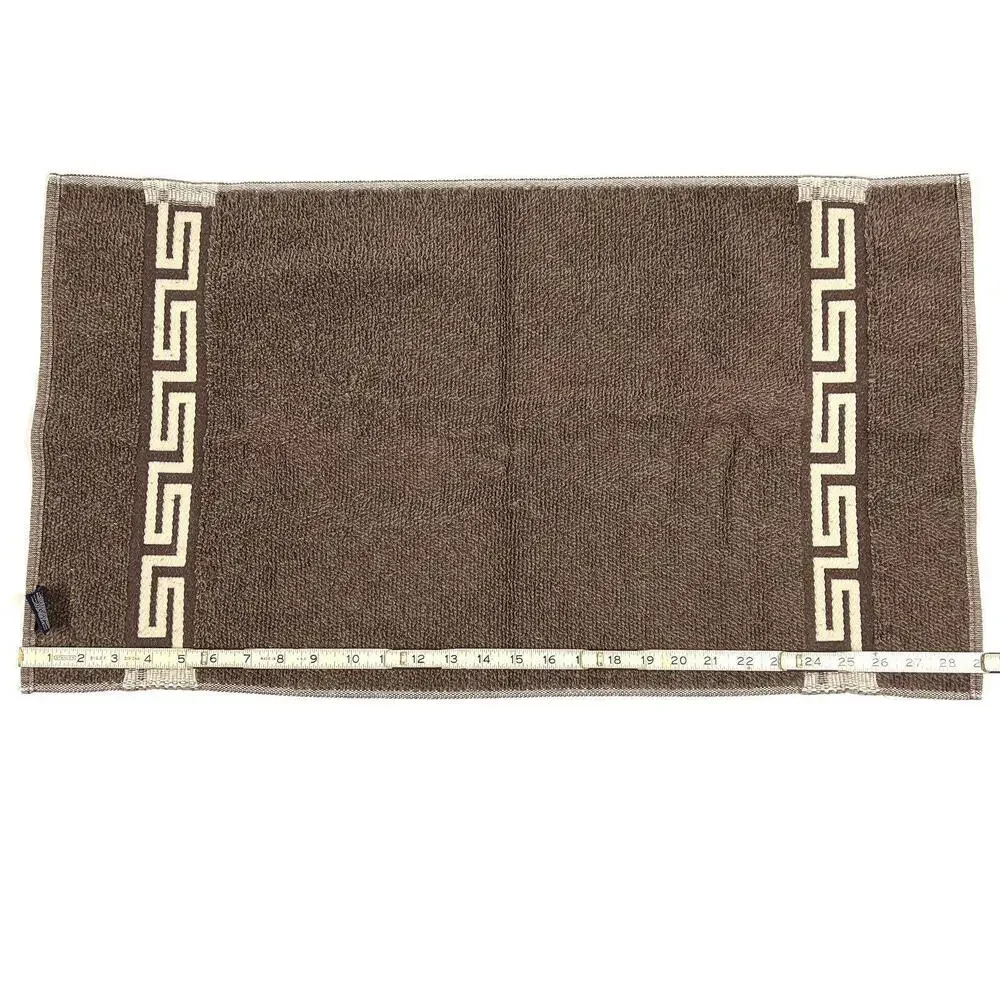 Ralph Lauren set includes