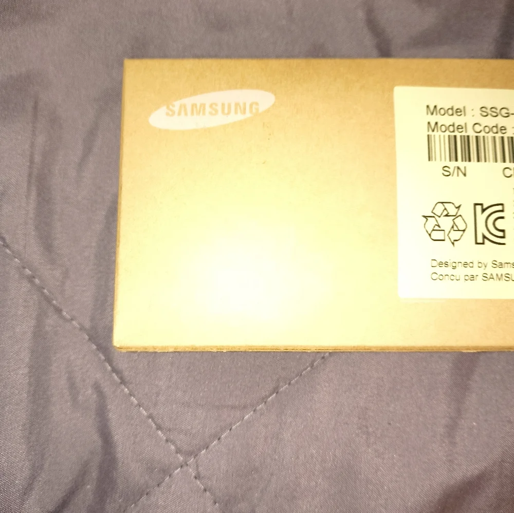 NIB Samsung Smart Glasses 2 Pack