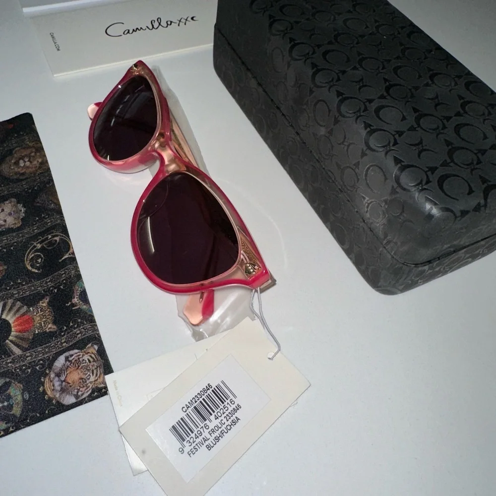 CAMILLA “Festival Frolic” Pink Acetate Cat-Eye Festival Beach Brunch Sunglasses