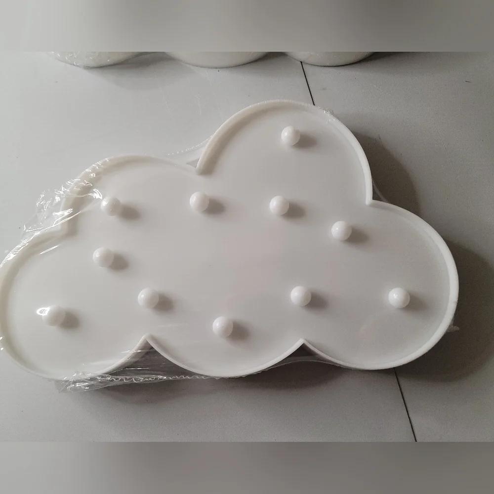 Cloud Shaped LED Night Light - White-Battery Powered