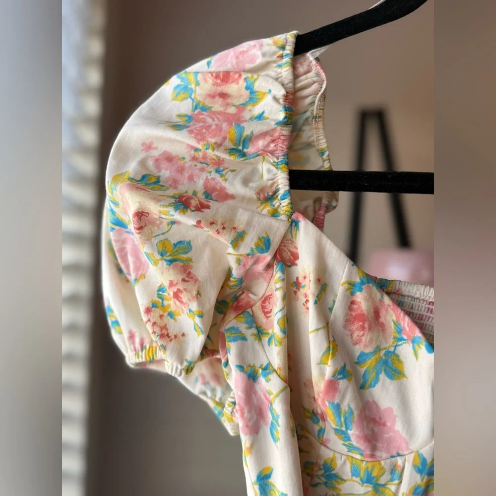 Zara Floral Puff Sleeve Blouse NWT