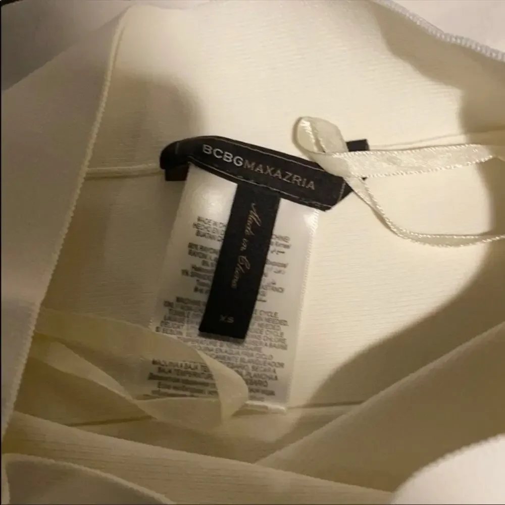 BCBG Maxazria XS Bandage Mini skirts beige & White