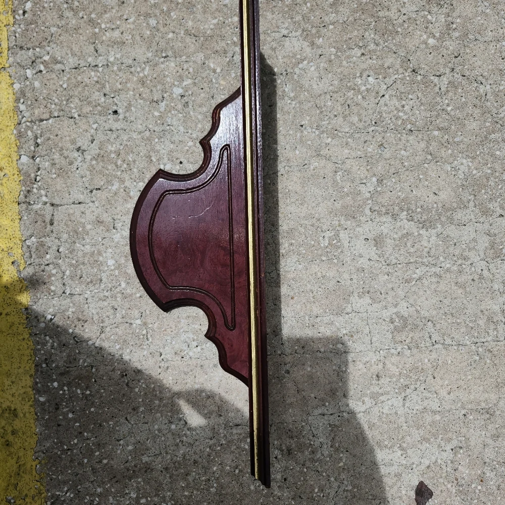 Vintage Gold Trimmed 17