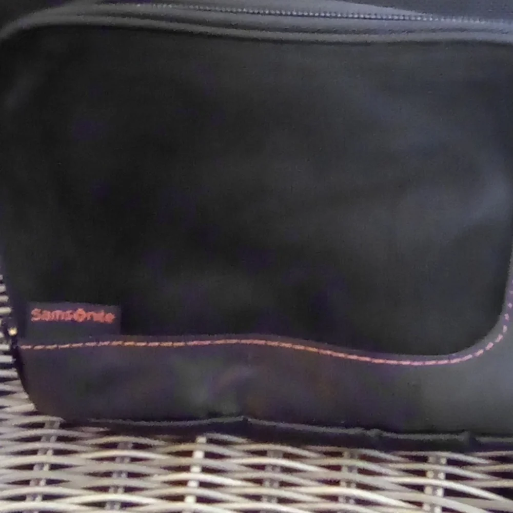 Samsonite NWT Pro 4 DLX Laptop System
