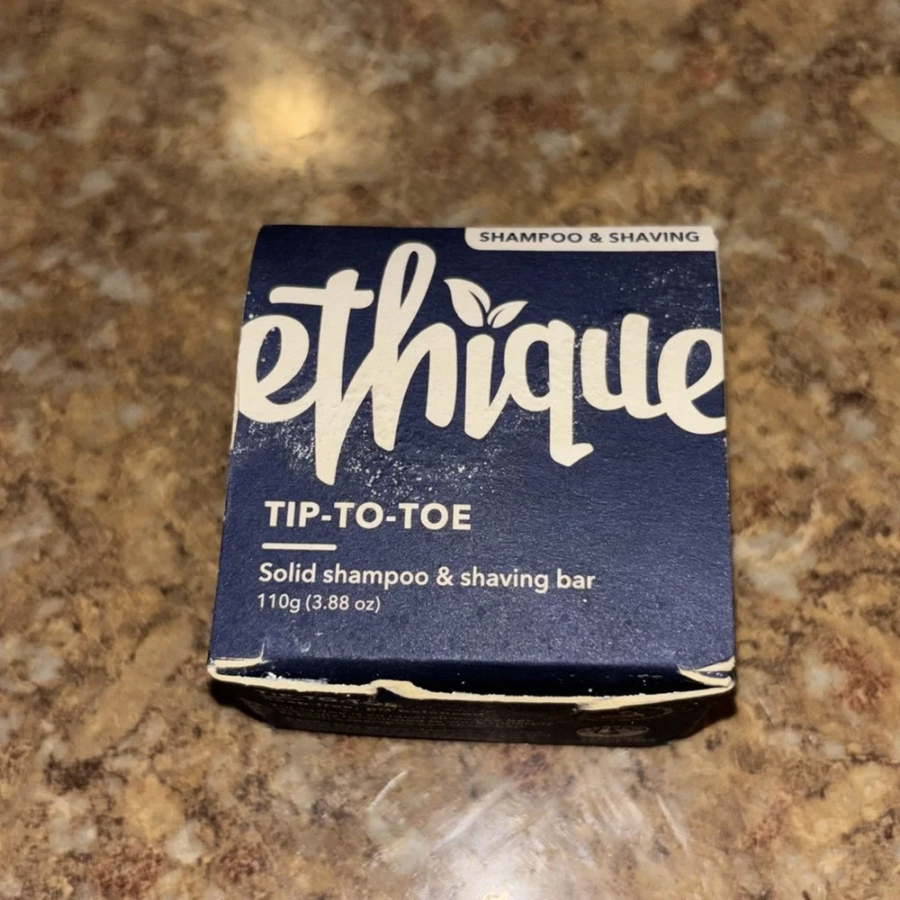 Ethnique solid shampoo