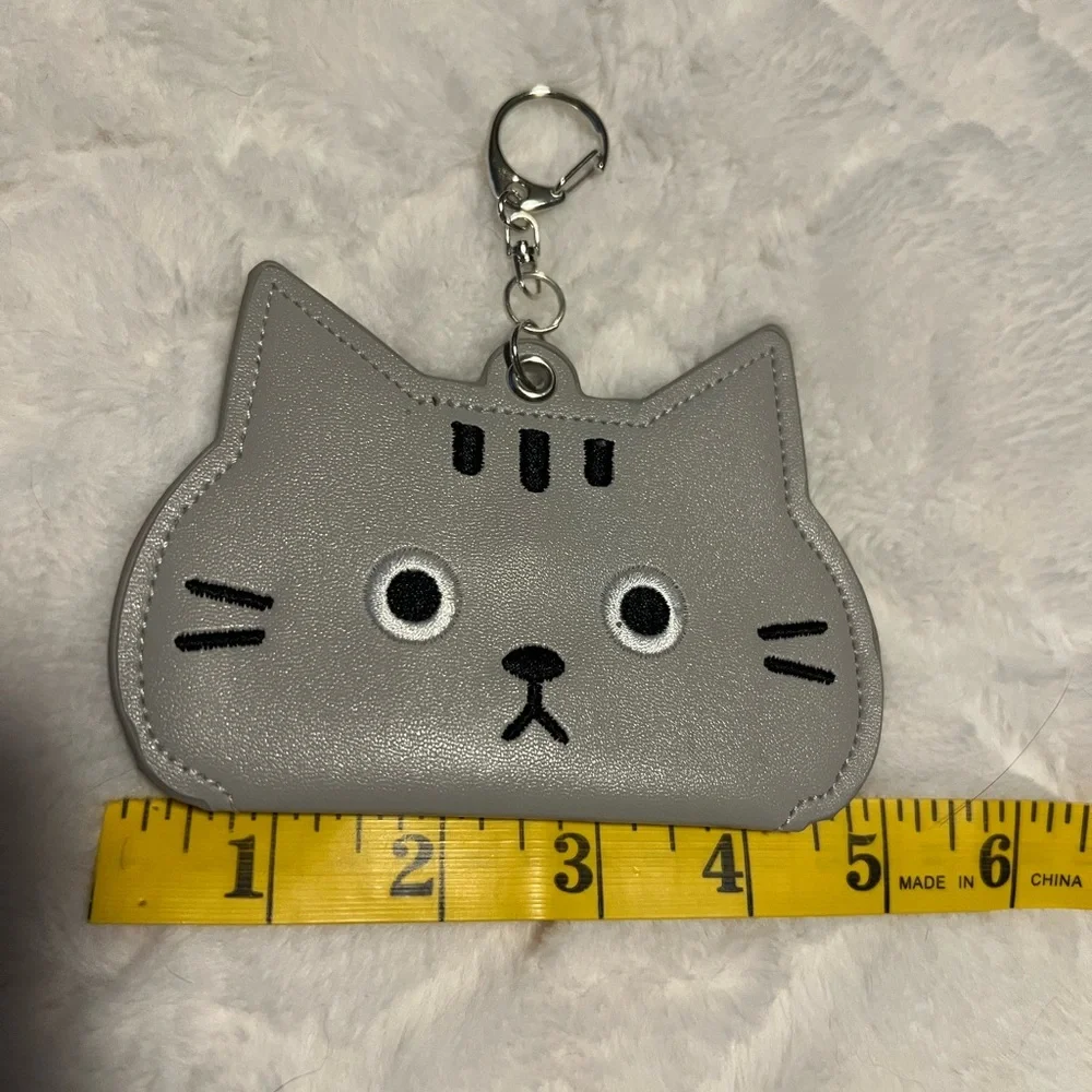 Gray Cat-Shaped Coin Purse