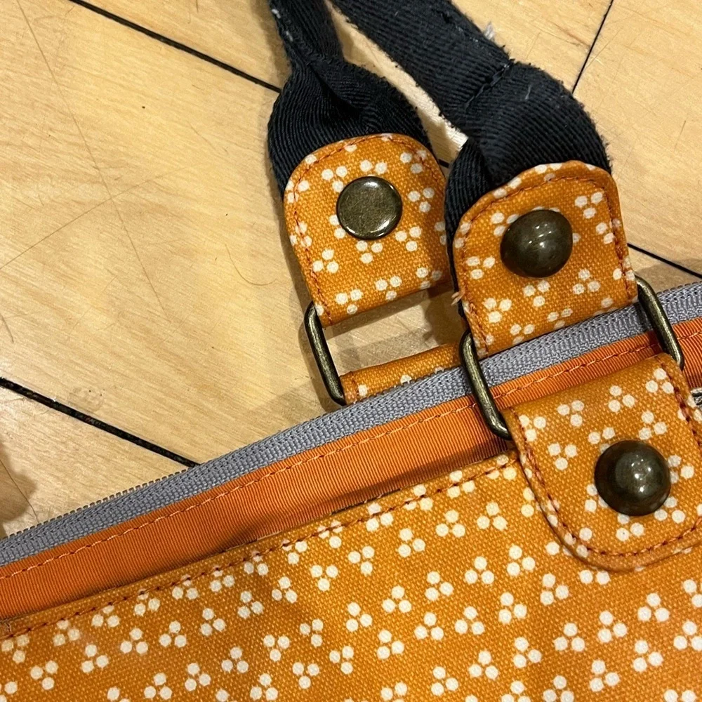Petunia Pickle Bottom this bag