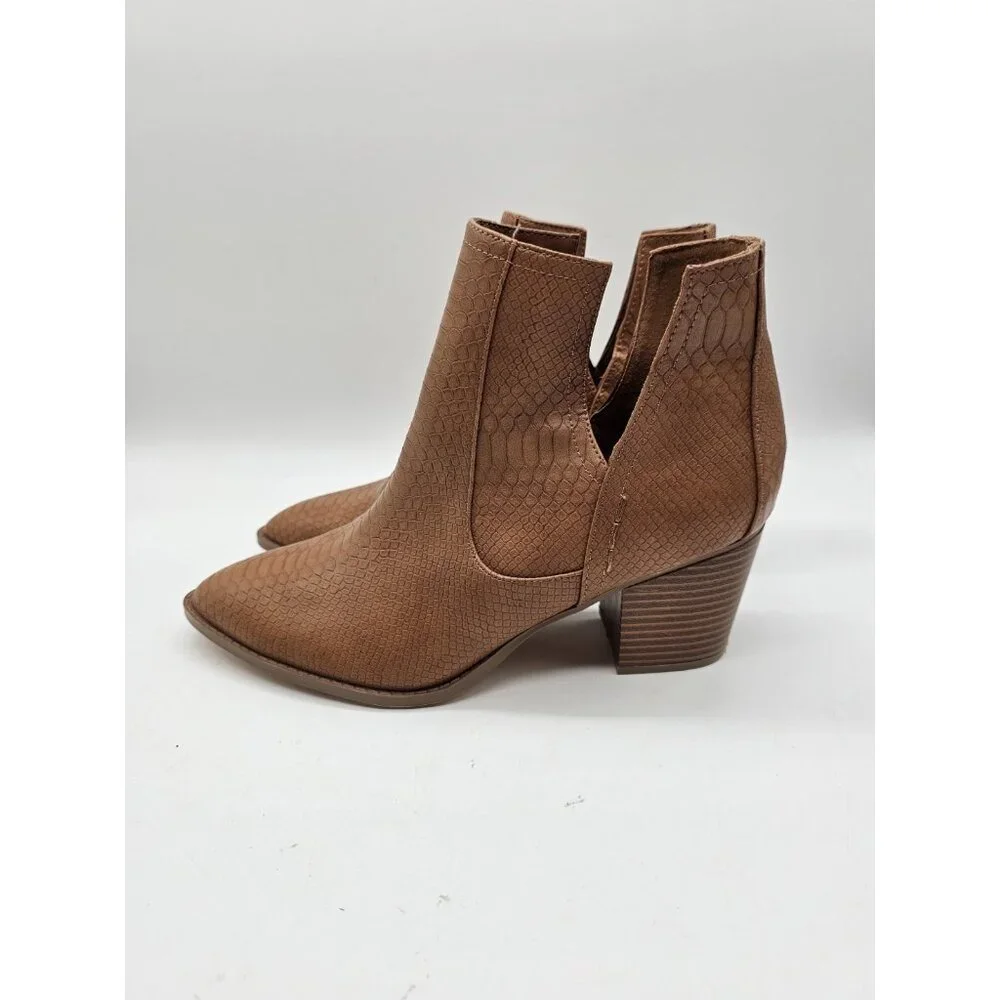 Zby these boots bottom