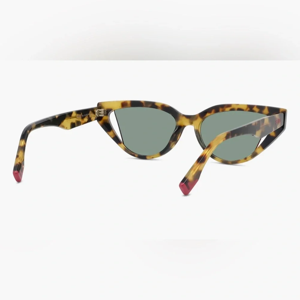 Fendi 52mm cat