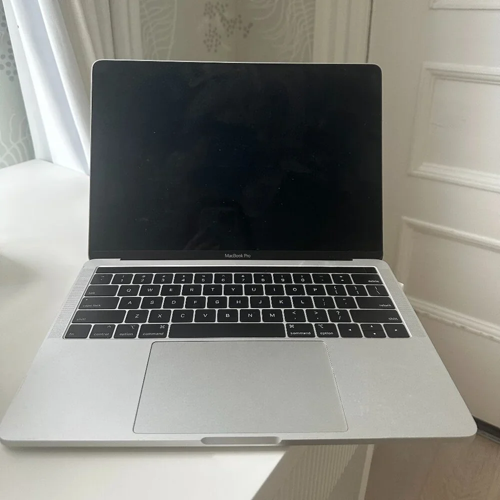 Apple MacBook Pro 13