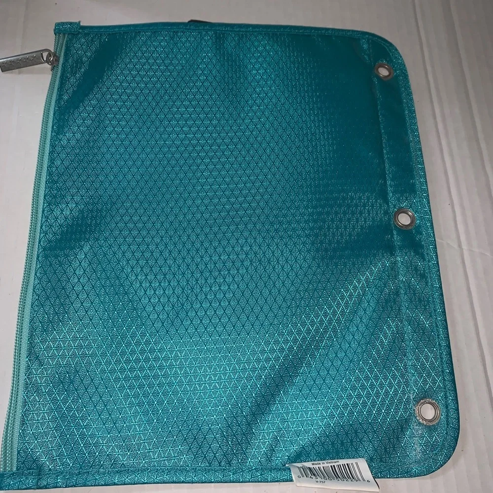 Five Star Teal Pencil Pouch. NWT
