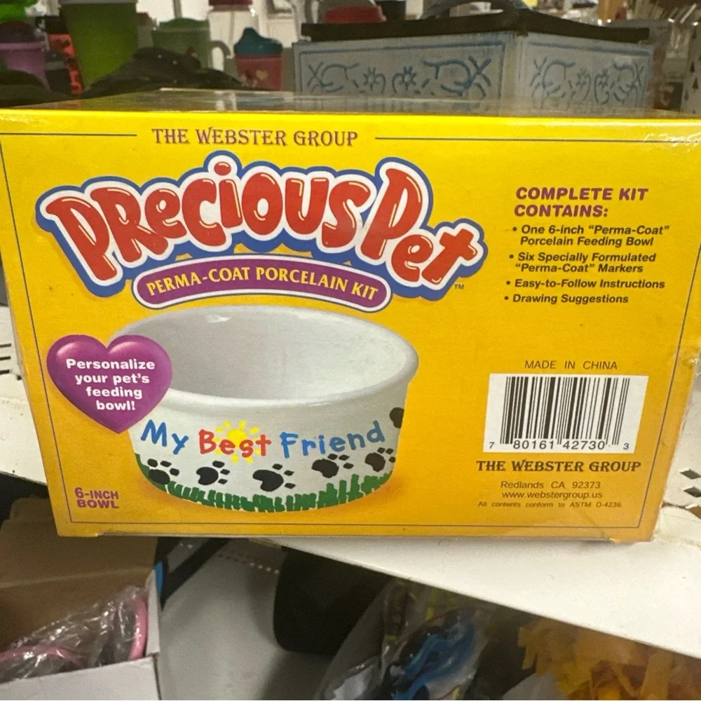 Dog Bowls coat white