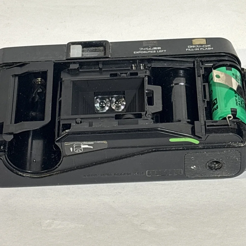 Fuji DL-200 Date Black Point Shoot Film Camera Untested Version 1 DX Pre-winding