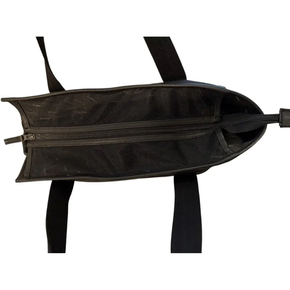 Belleraja Small Travel Dog or Cat Pet Carrier Black with cushion board