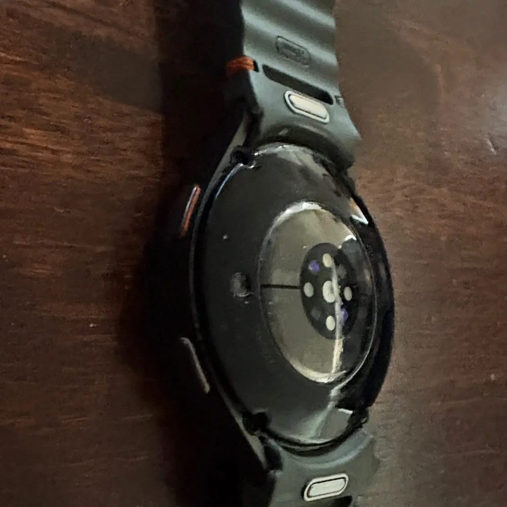 Samsung elegant smartwatch