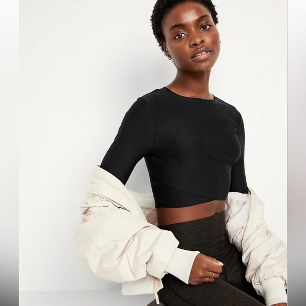 Old Navy versatile black
