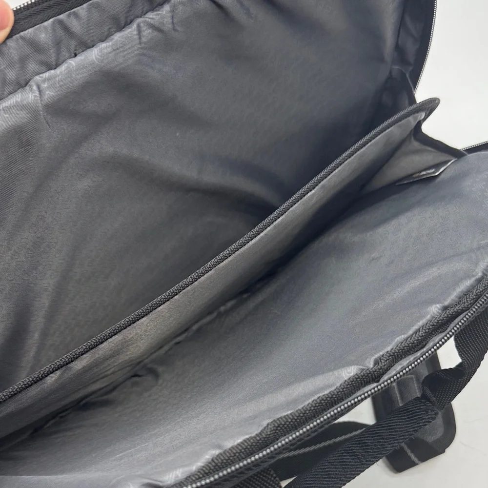 solo stylish durable