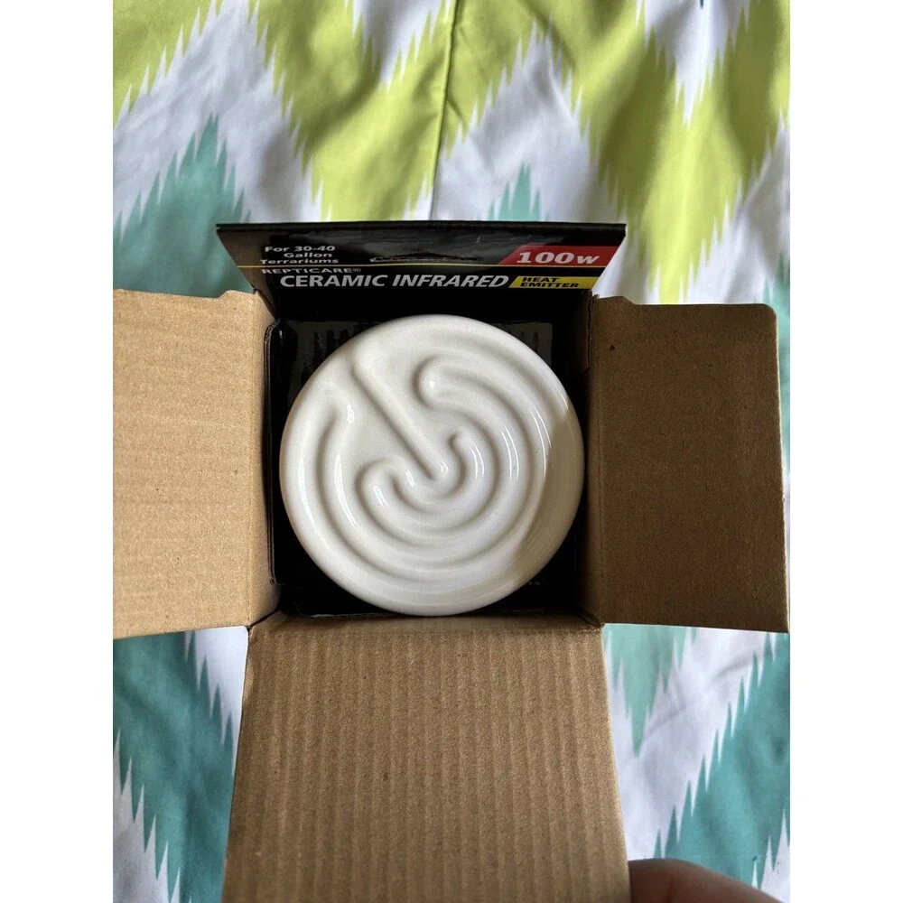 Zoo Med high med white
