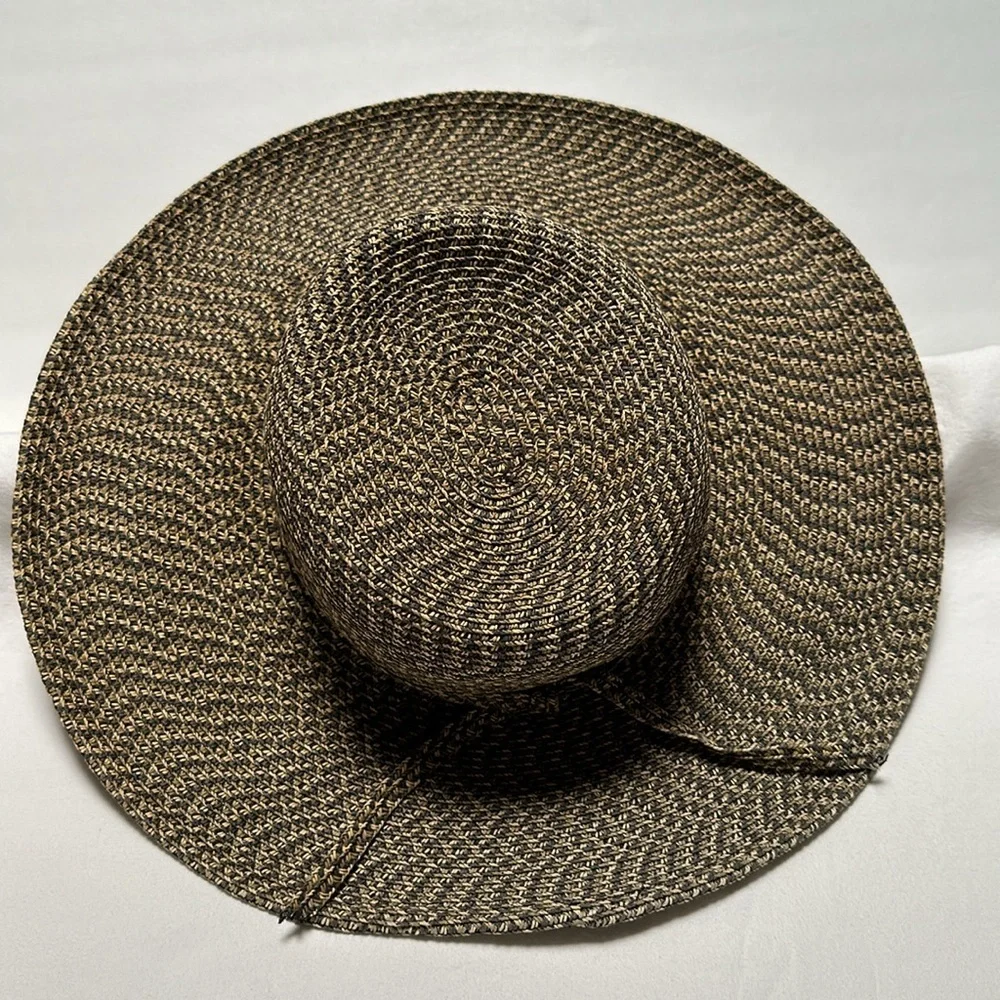 N/A nylon blend brim