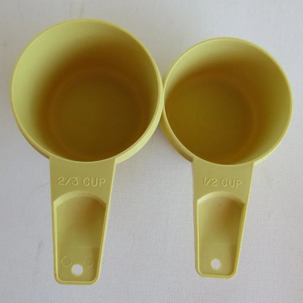 Tupperware vintage 1970s