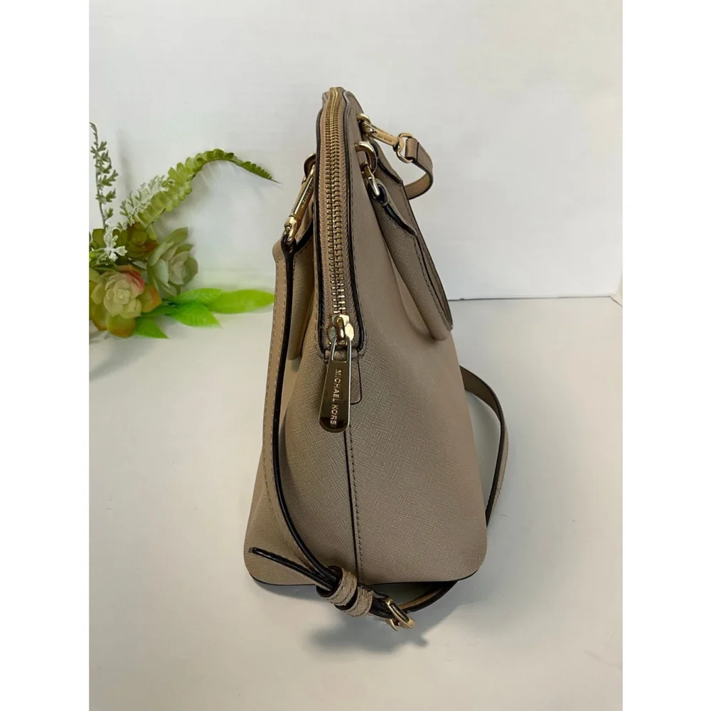 Michael Kors top handle