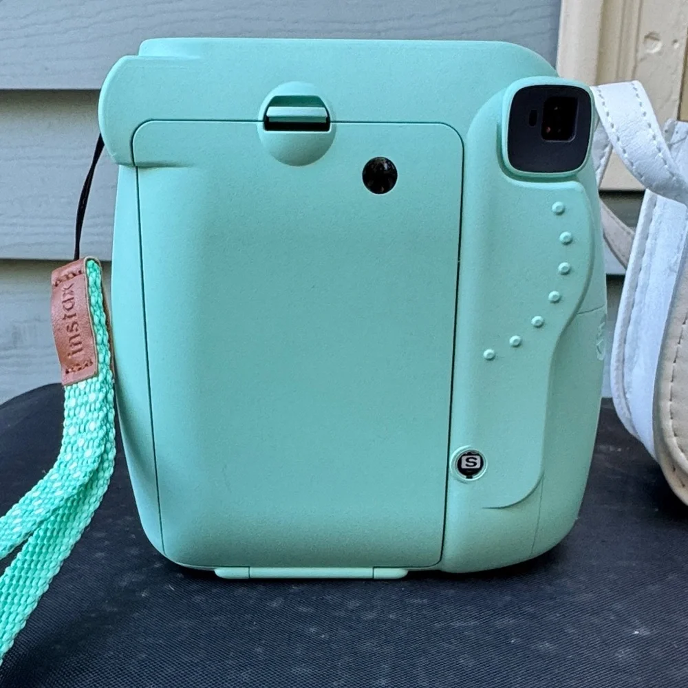 Fujifilm capture design sleek