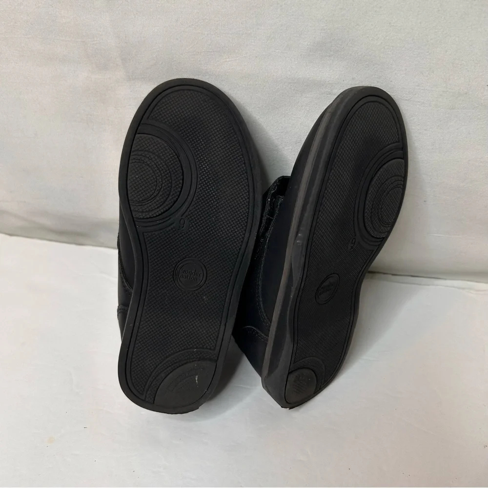 Wonder Nation Boy’s Black Dress Shoes with Velcro Straps Size 9