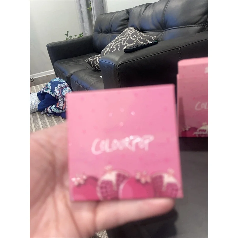 Colourpop pressed powder
