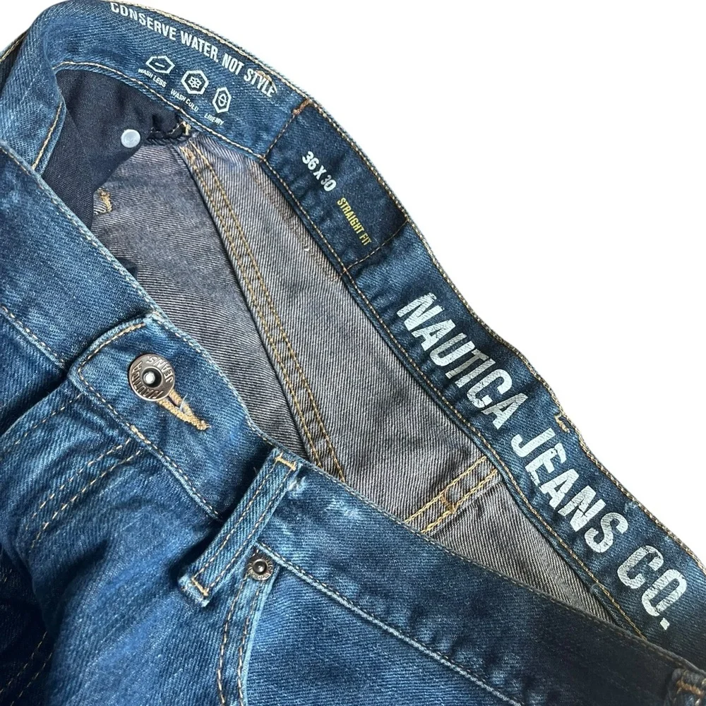Nautica Men's size 36 x 30 Relaxed Fit Denim Jeans