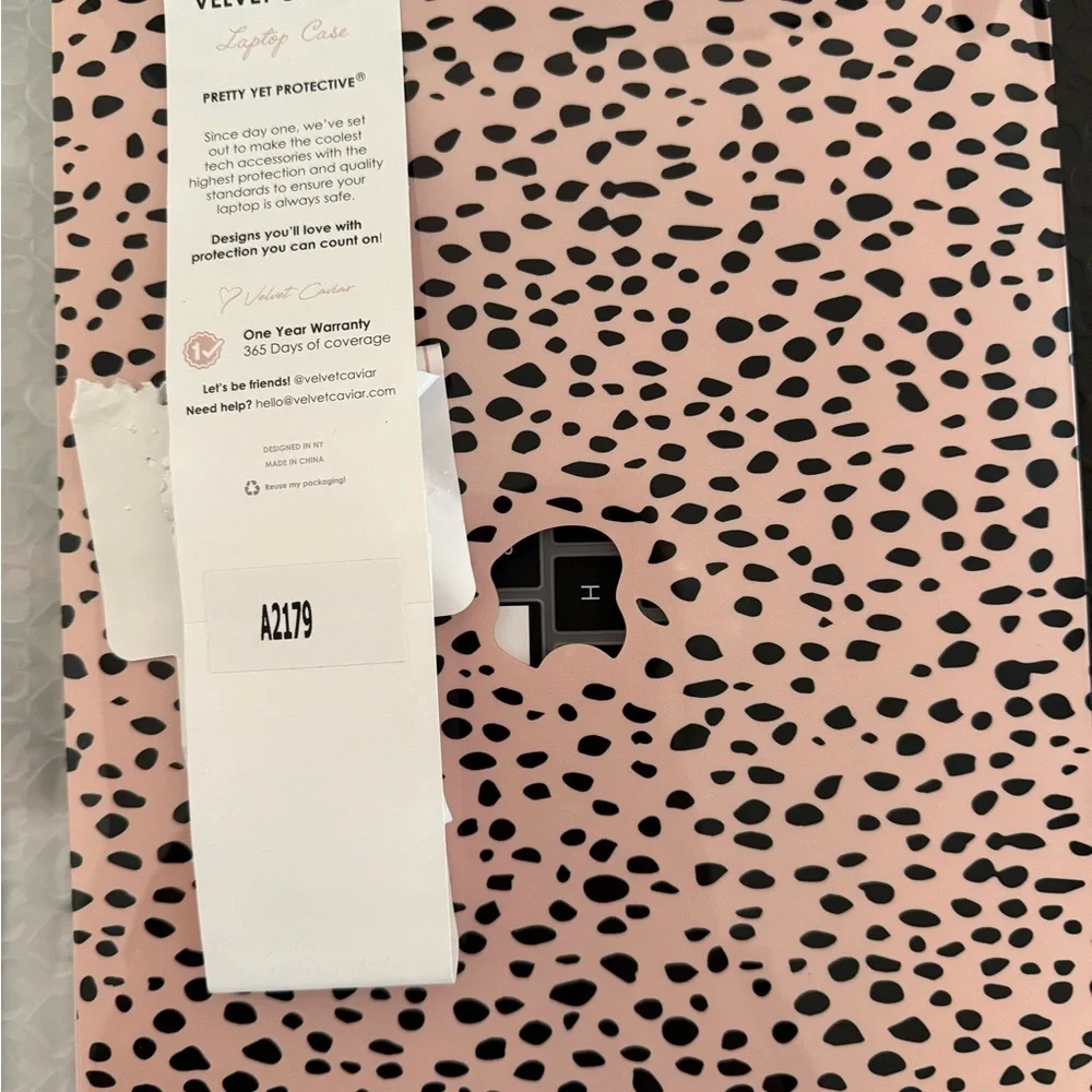 Velvet Caviar MacBook Case