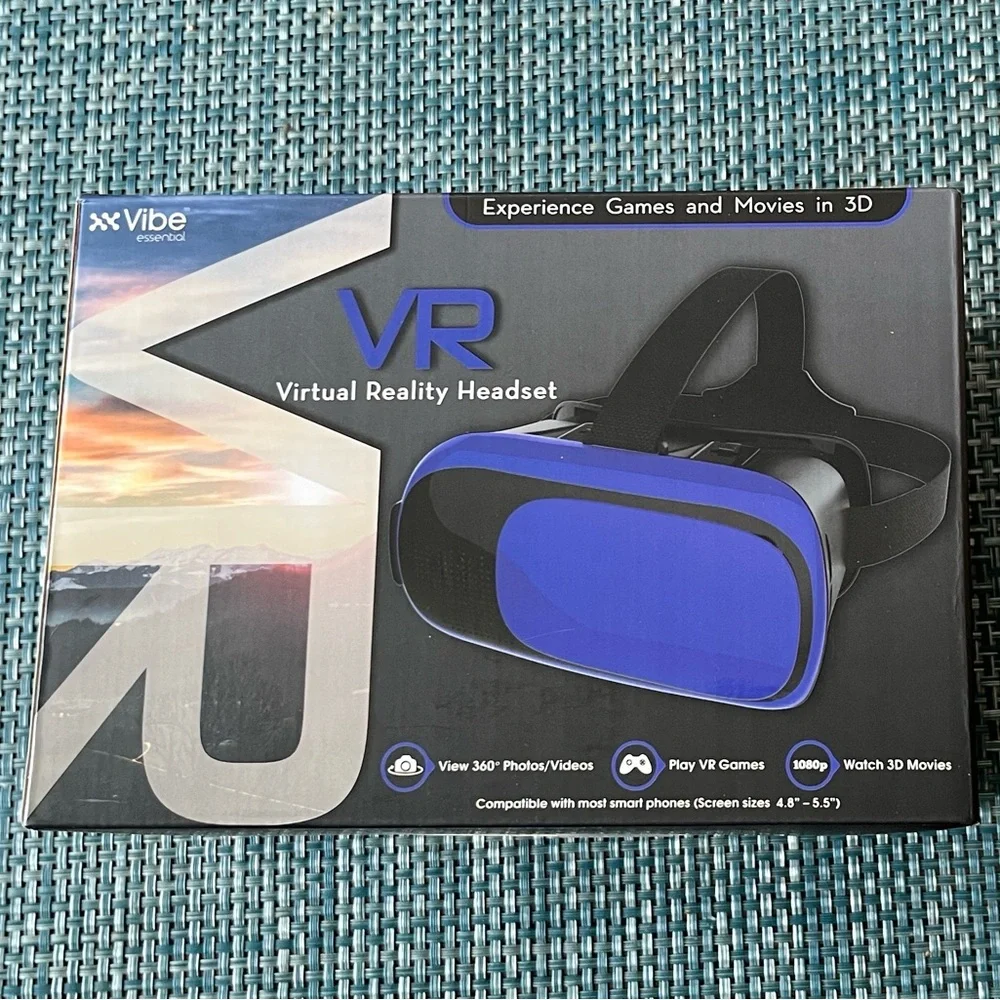 NIB: Vibe Essentials Black and Blue VR Headset