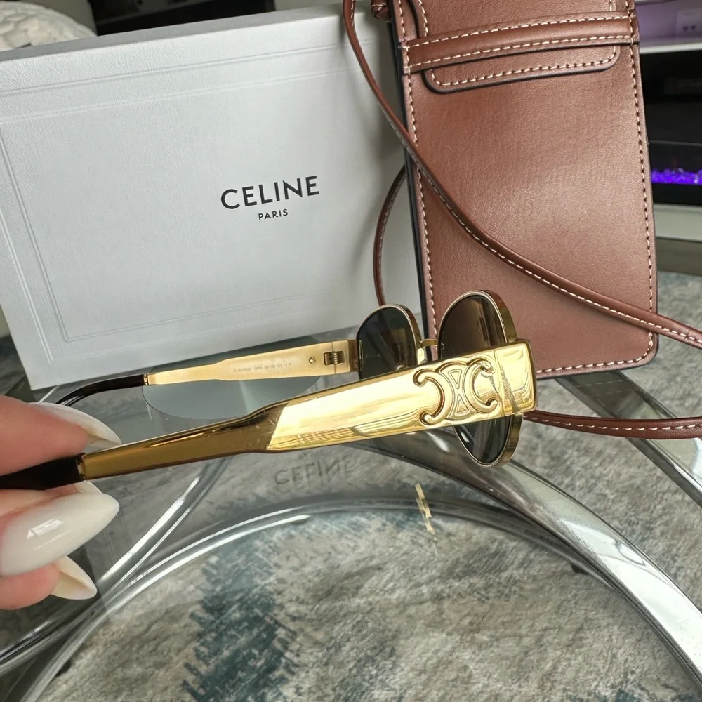 Celine triomphe metal