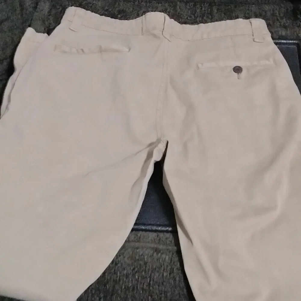 Men's Casual khakis