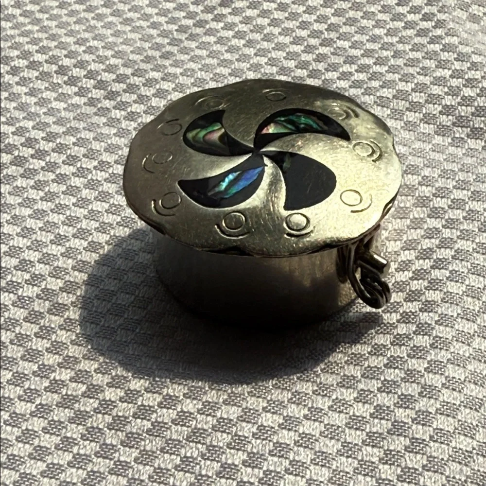 Alpaca silver small