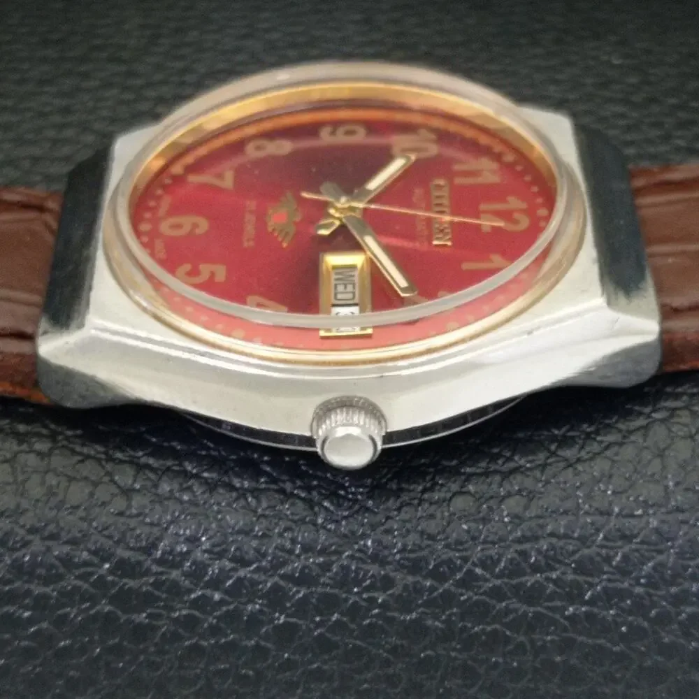 Vintage 1979 Citizen Automatic Mens Silver Watch W/daydate & Red accents