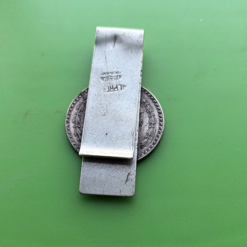 N/A elegant perfect silver