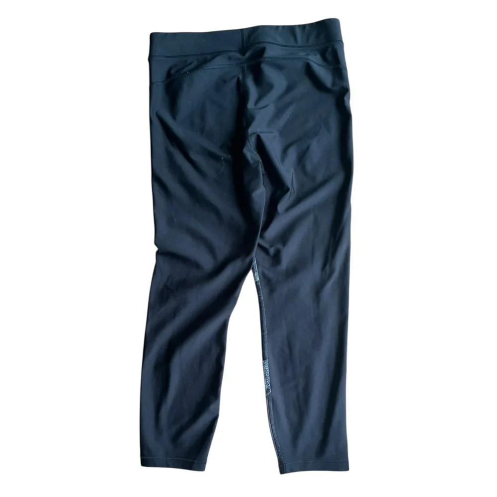 Under Armour dynamic leggings
