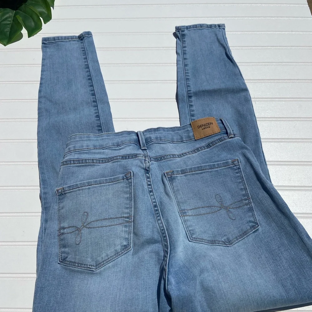 Denizen from Levis great some