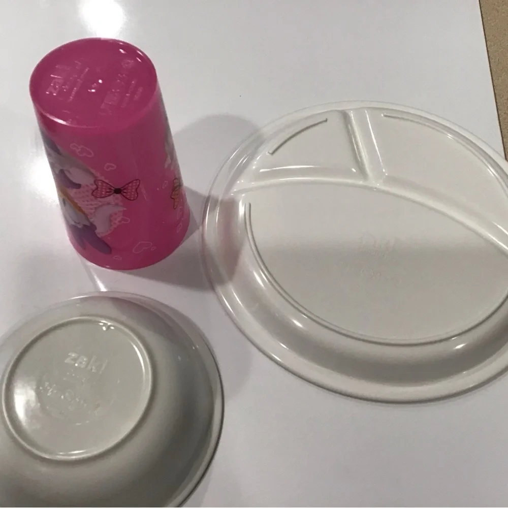 Disney Minnie and Daisy Pink Tableware Set