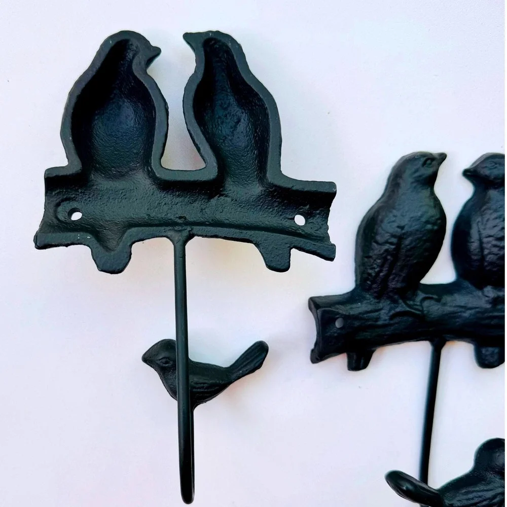 Cast Iron Bird Hooks Wall Mounted Coat Hat Towel Hangers Decorative Pair Rustic