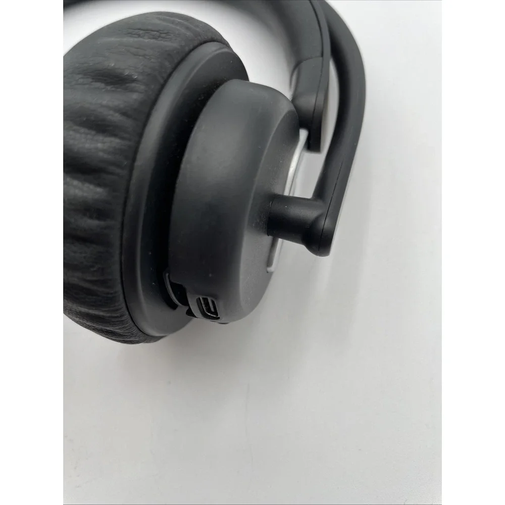 The Unbranded Brand awatrue wireless