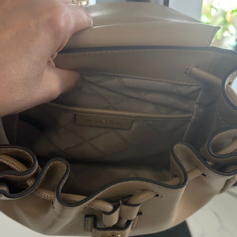 Michael Kors elegant michael