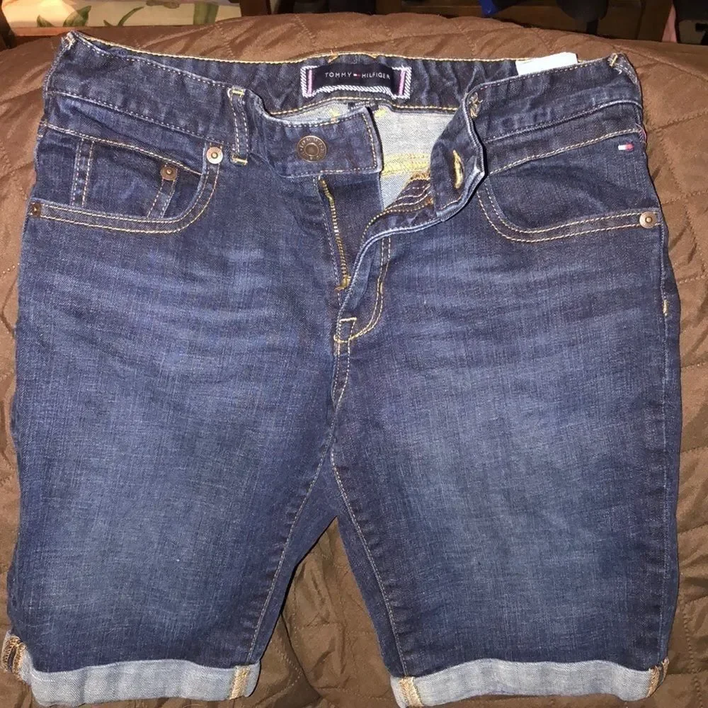 Excellent Condition Tommy Hilfiger Girls Shorts 14