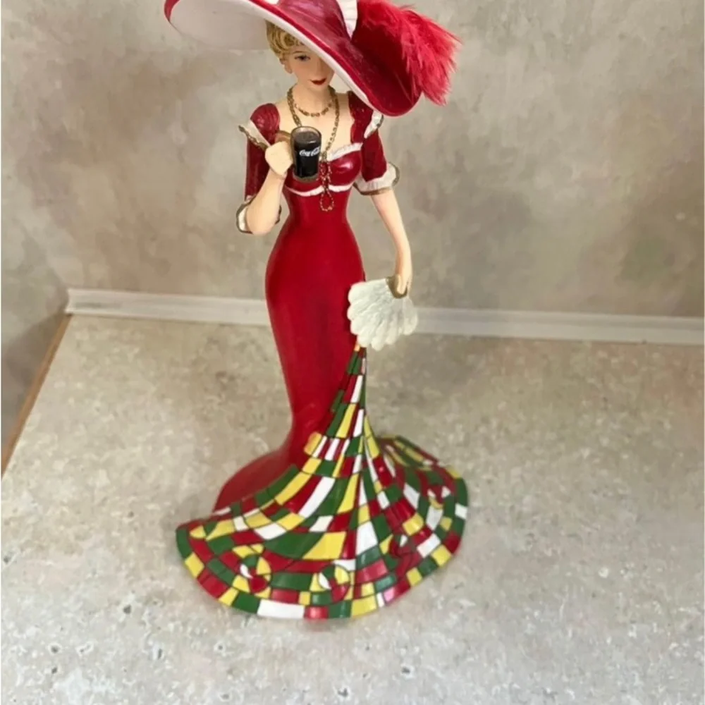 Coca-Cola Timeless Refreshment Figurine