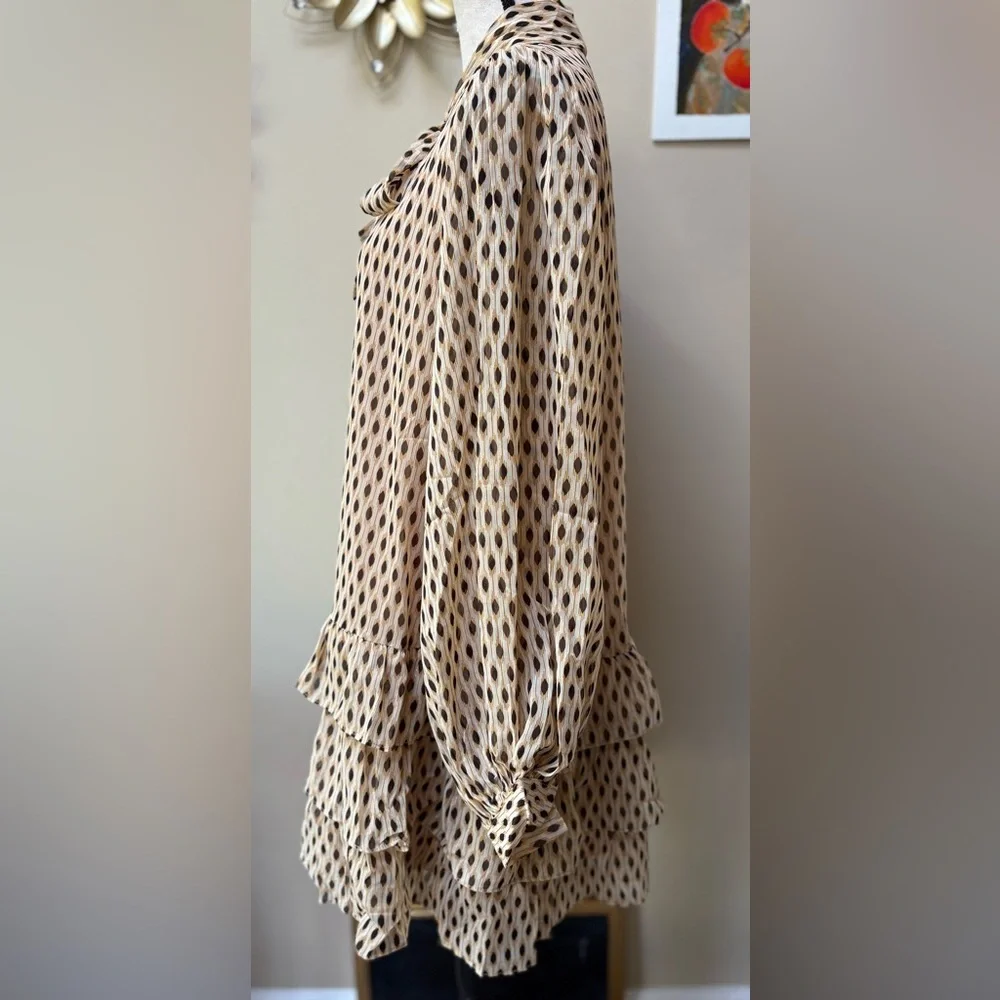 Mazik lantern sleeves