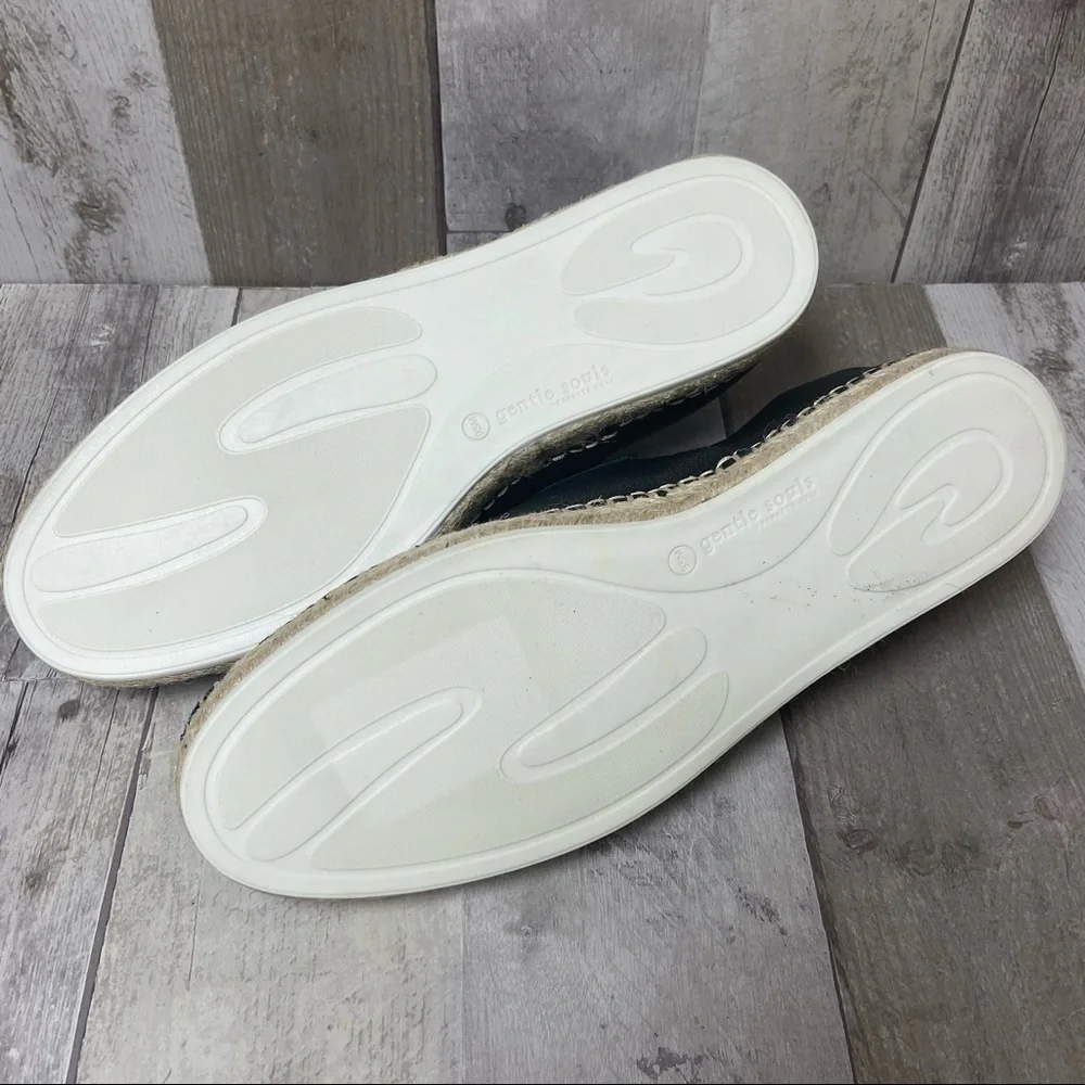NWOT Gentle Souls by Kenneth Cole Lizzy Espadrille