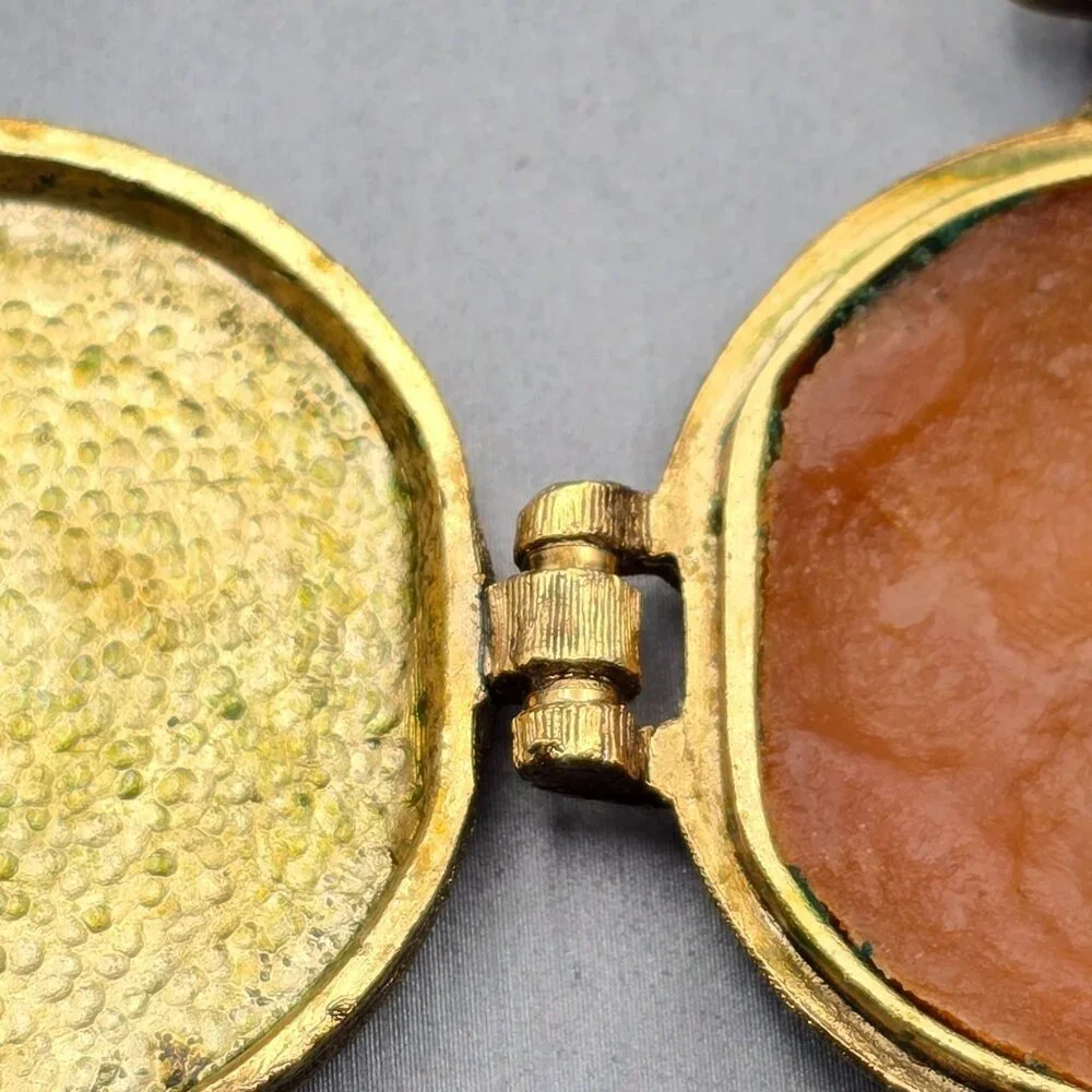 VTG Mary Chess Perfume Locket Necklace 23